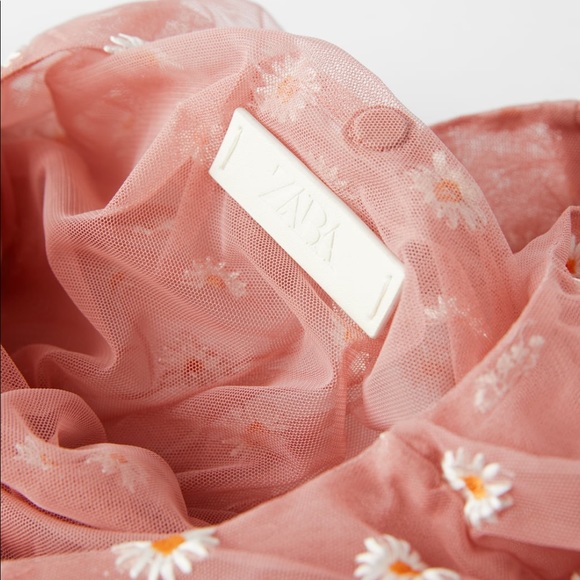 ZARA Daisy Embroidered Tulle Bucket Bag - Picture 10 of 11